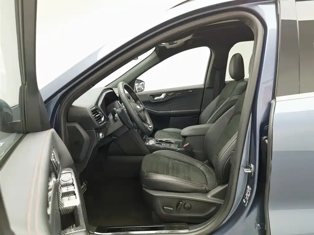 Ford Escape 2021 из CN, фото 10