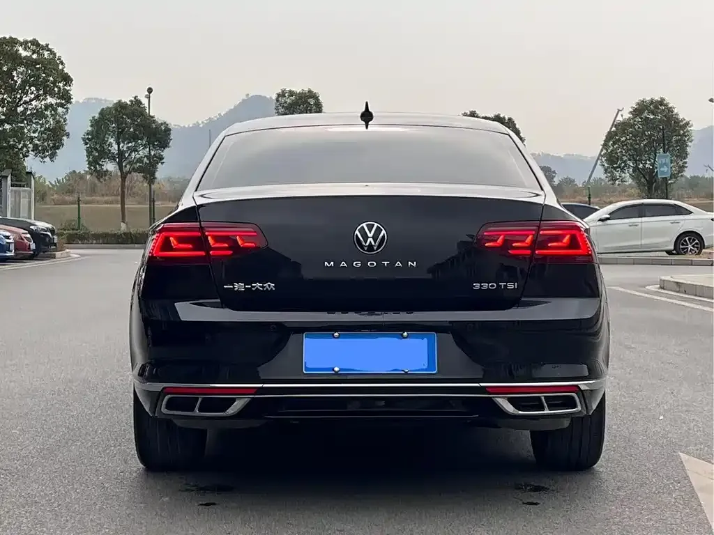 Volkswagen Magotan 2023 из CN, фото 10