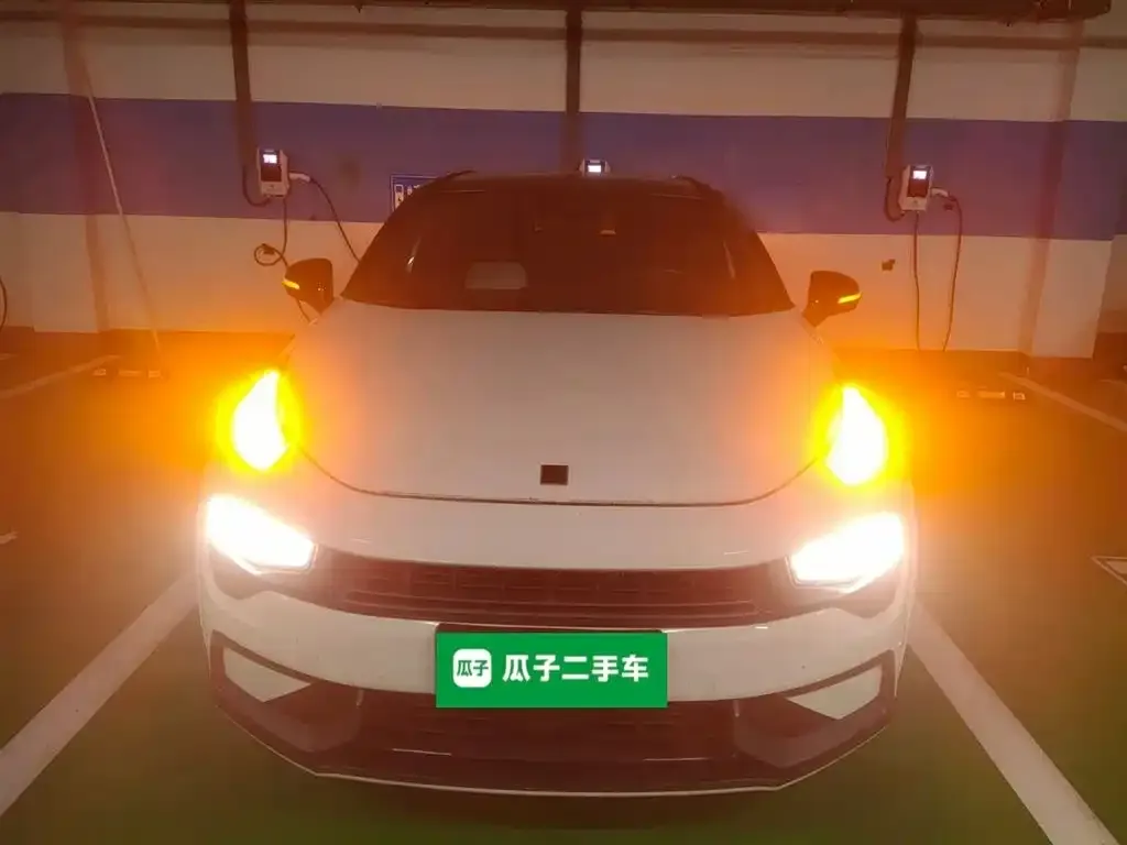 Lynk & Co 02 Hatchback 2023 из CN, фото 3