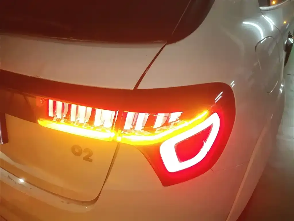 Lynk & Co 02 Hatchback 2023 из CN, фото 8