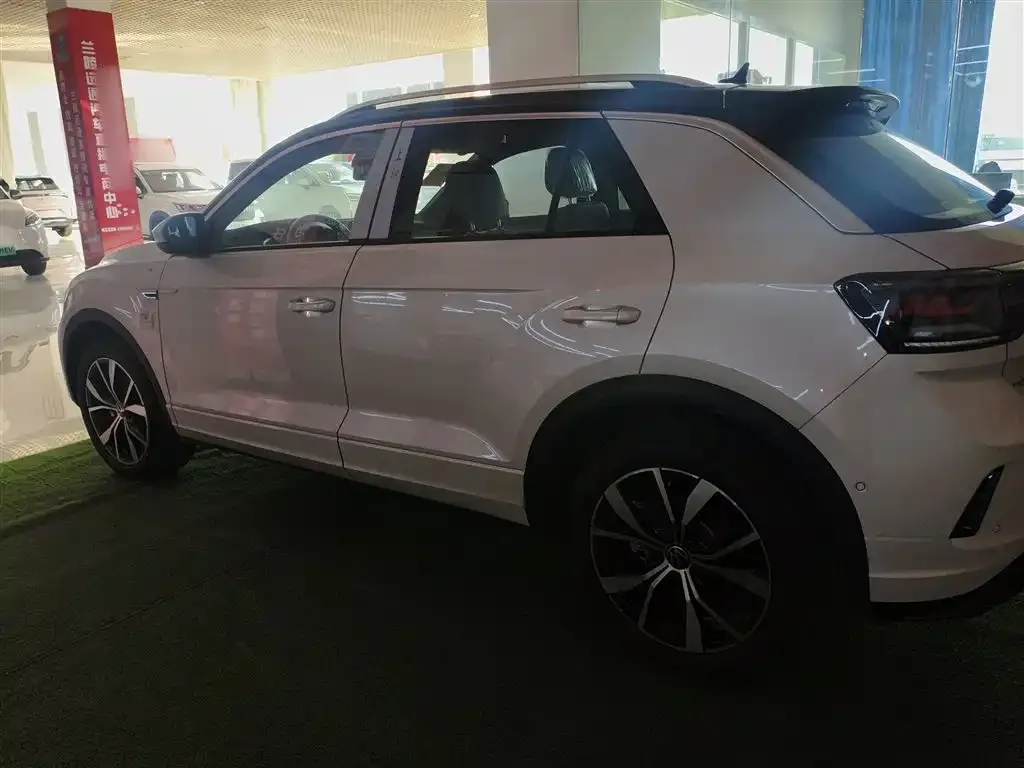 Volkswagen T-Roc 2025 из CN, фото 5