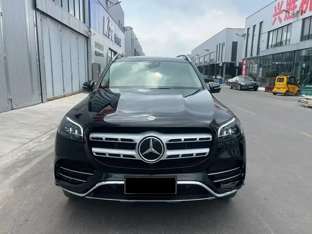 Mercedes-Benz GLS 2023 из CN, фото 1