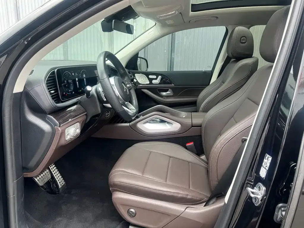 Mercedes-Benz GLS 2023 из CN, фото 3