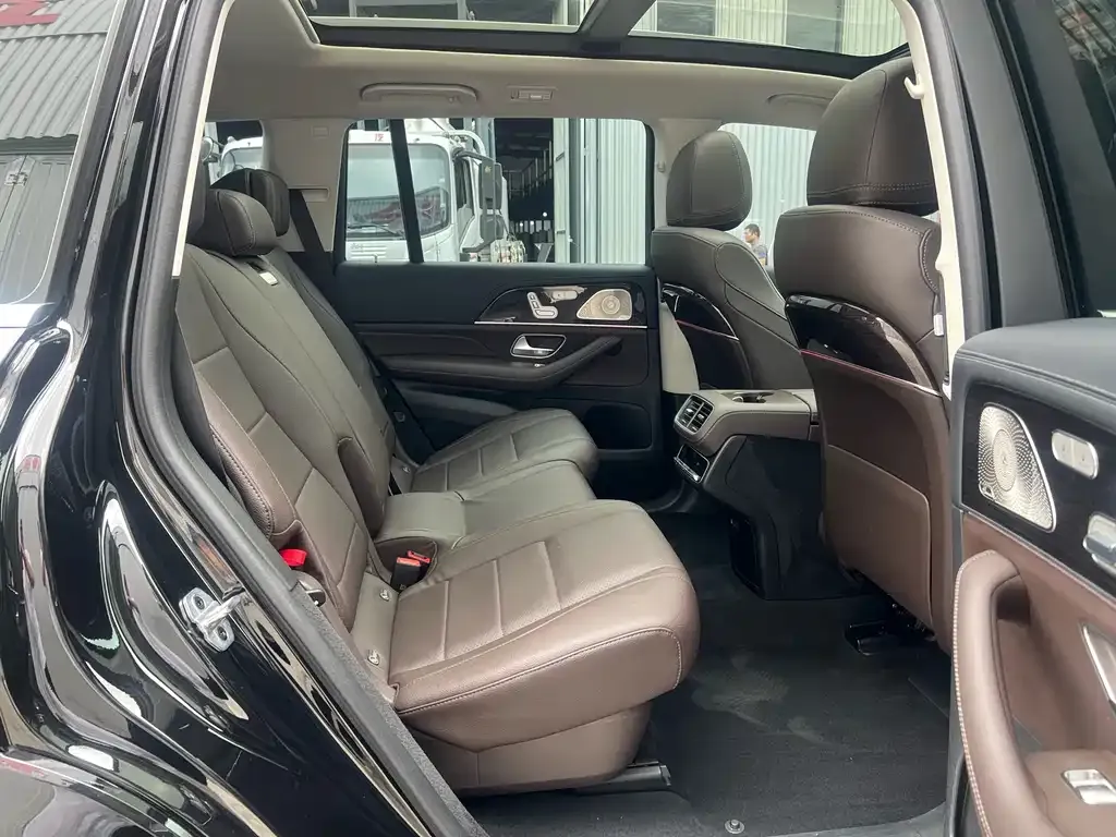 Mercedes-Benz GLS 2023 из CN, фото 9