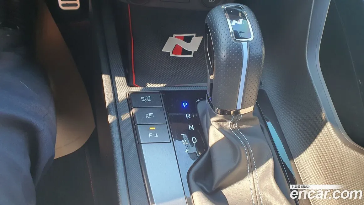 Hyundai AVANTE — фото 9
