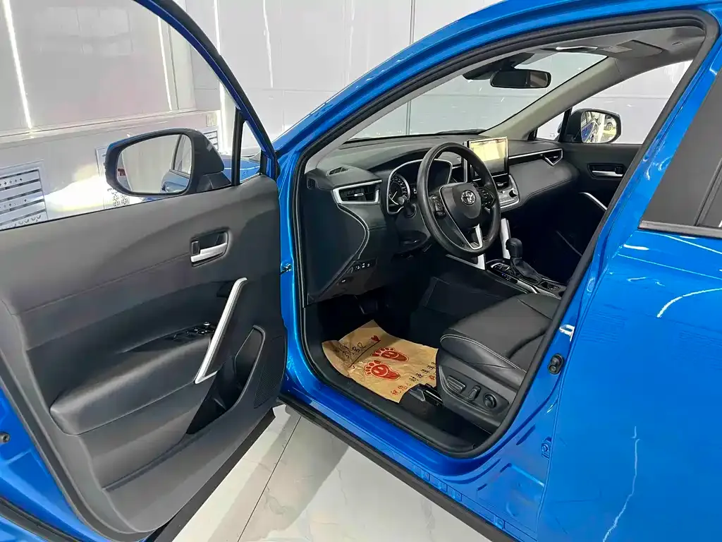 Toyota Frontlander 2022 из CN, фото 7