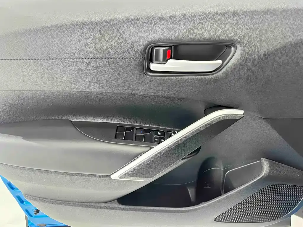 Toyota Frontlander 2022 из CN, фото 8