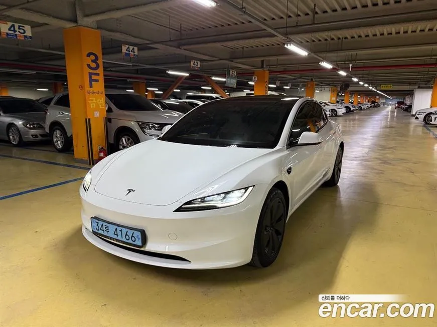Tesla Model 3 2024 из KR, фото 1