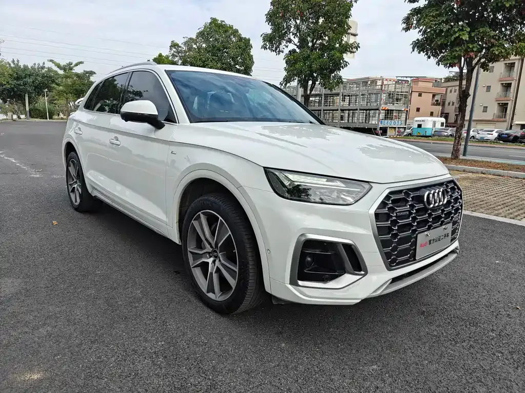 Audi Q5L 2023 из CN, фото 3