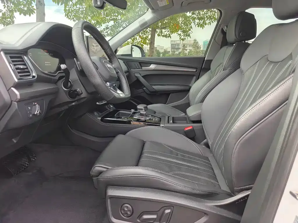 Audi Q5L 2023 из CN, фото 8