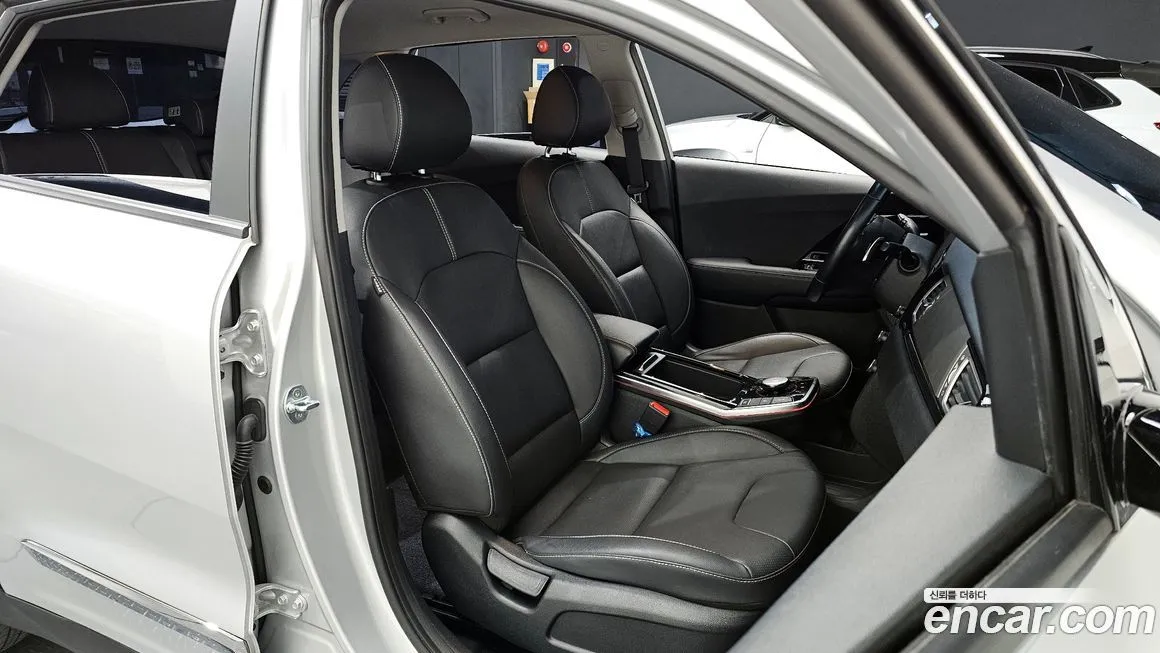 Kia Niro 2021 из KR, фото 10