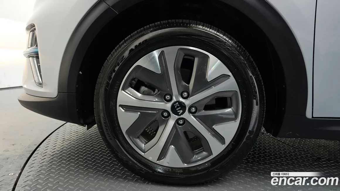 Kia Niro 2021 из KR, фото 5