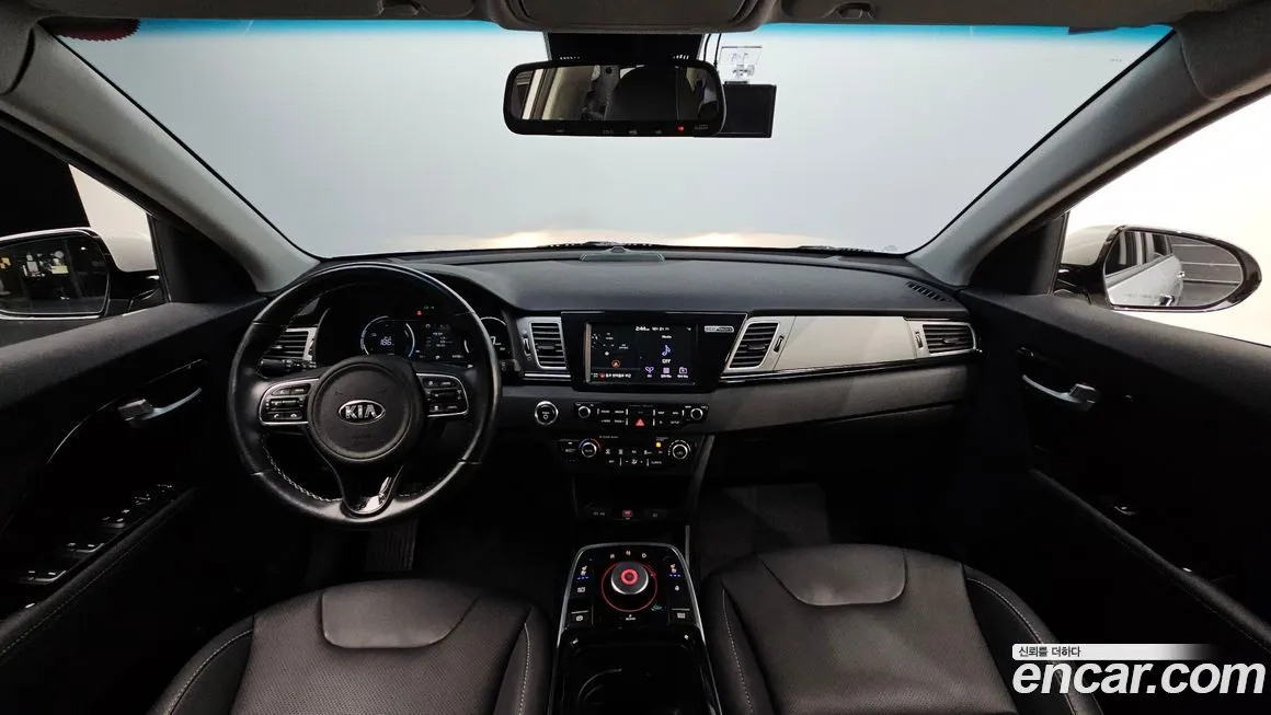 Kia Niro 2021 из KR, фото 7