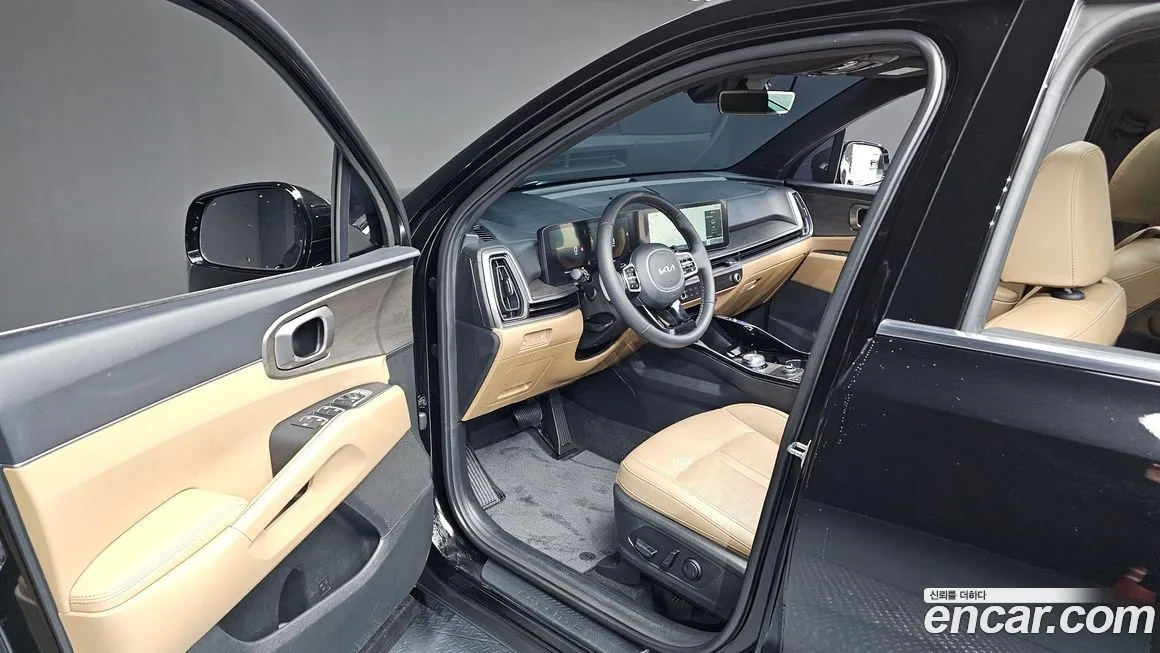 Kia Sorento — фото 10