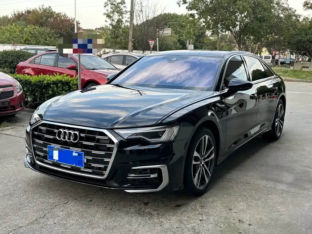 Audi A6L 2024 из CN, фото 2