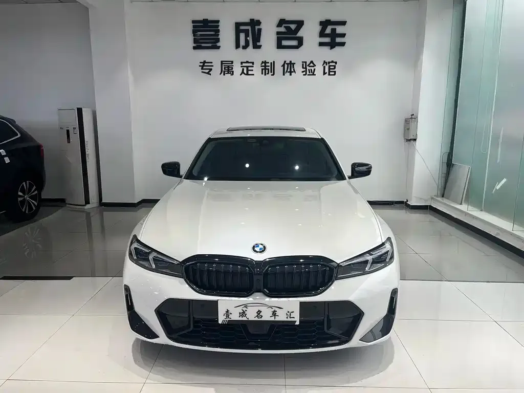 BMW 3 Series 2024 из CN, фото 2
