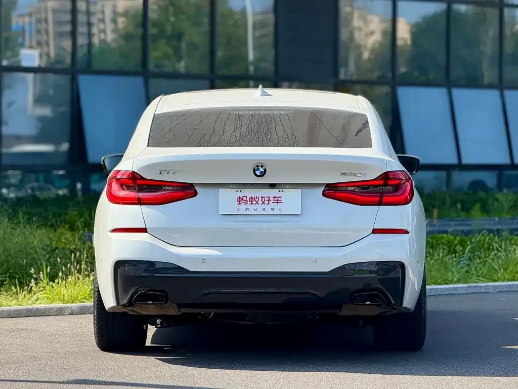 BMW 6 Series GT 2023 из CN, фото 7