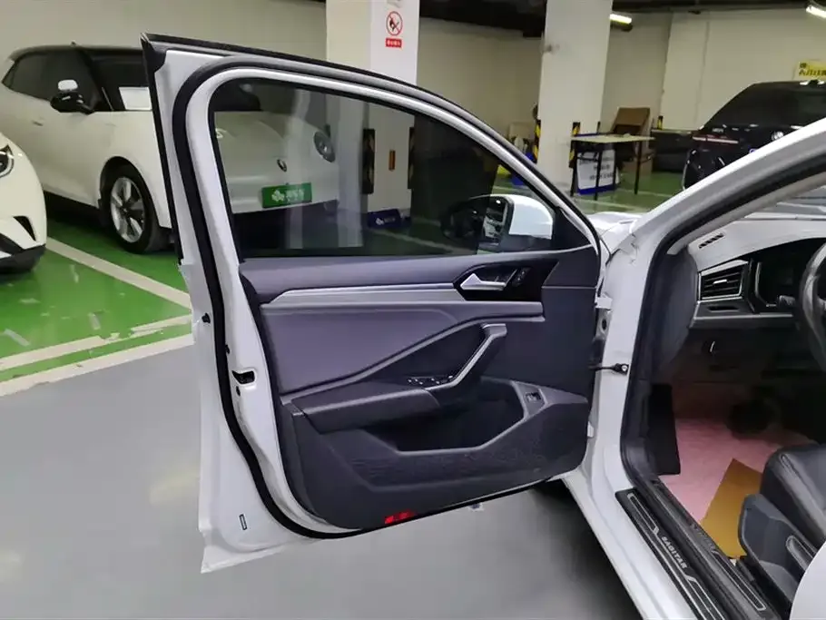 Volkswagen Sagitar 2021 из CN, фото 7