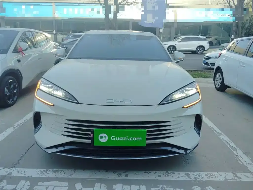 BYD Seal 07 DM-i 2025 из CN, фото 3