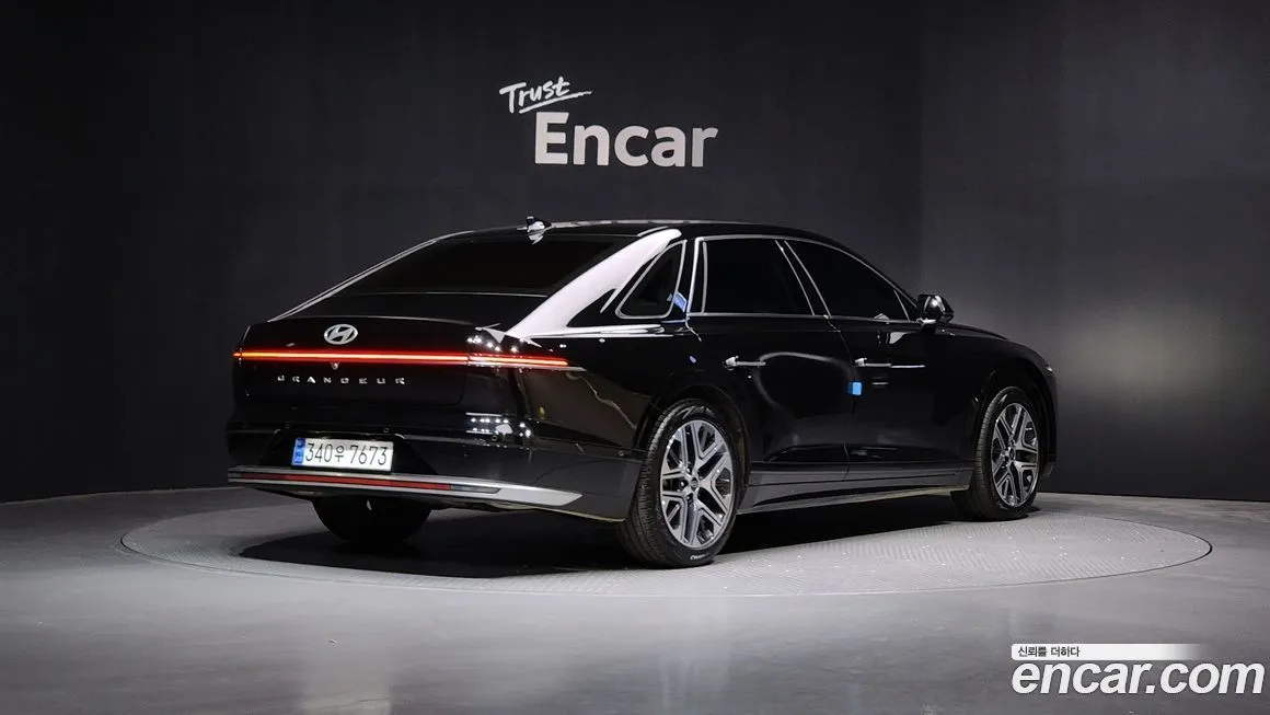 Hyundai Grandeur 2025 из KR, фото 2