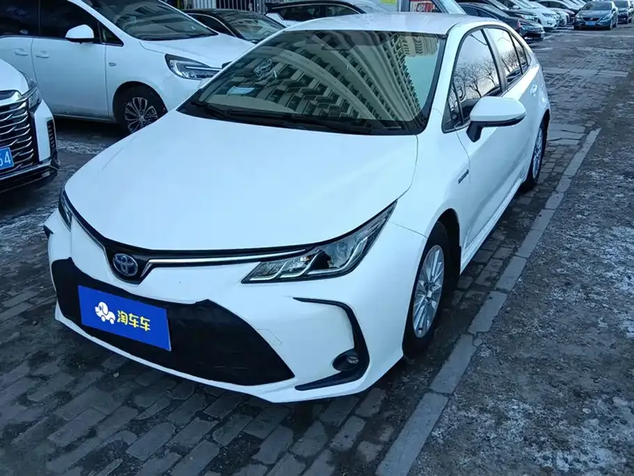 Toyota Corolla 2023 из CN, фото 1
