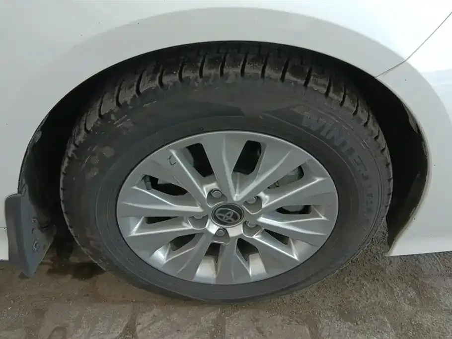 Toyota Corolla 2023 из CN, фото 6