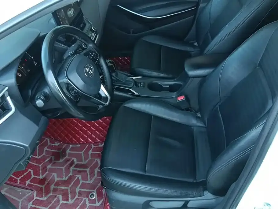 Toyota Corolla 2023 из CN, фото 9