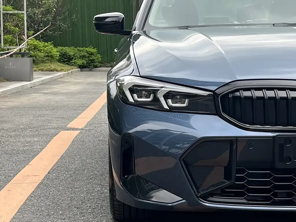 BMW 3 Series 2024 из CN, фото 4