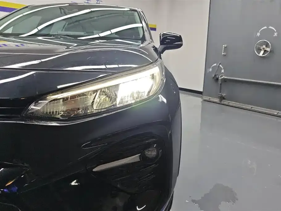 Toyota Wildlander 2022 из CN, фото 5