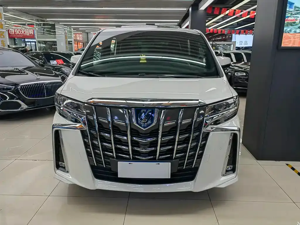 Toyota Alphard 2022 из CN, фото 2