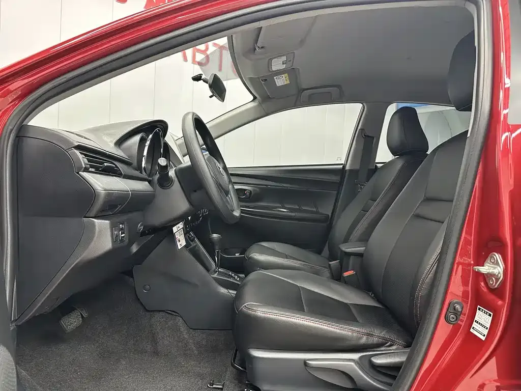 Toyota Yaris L 2021 из CN, фото 4