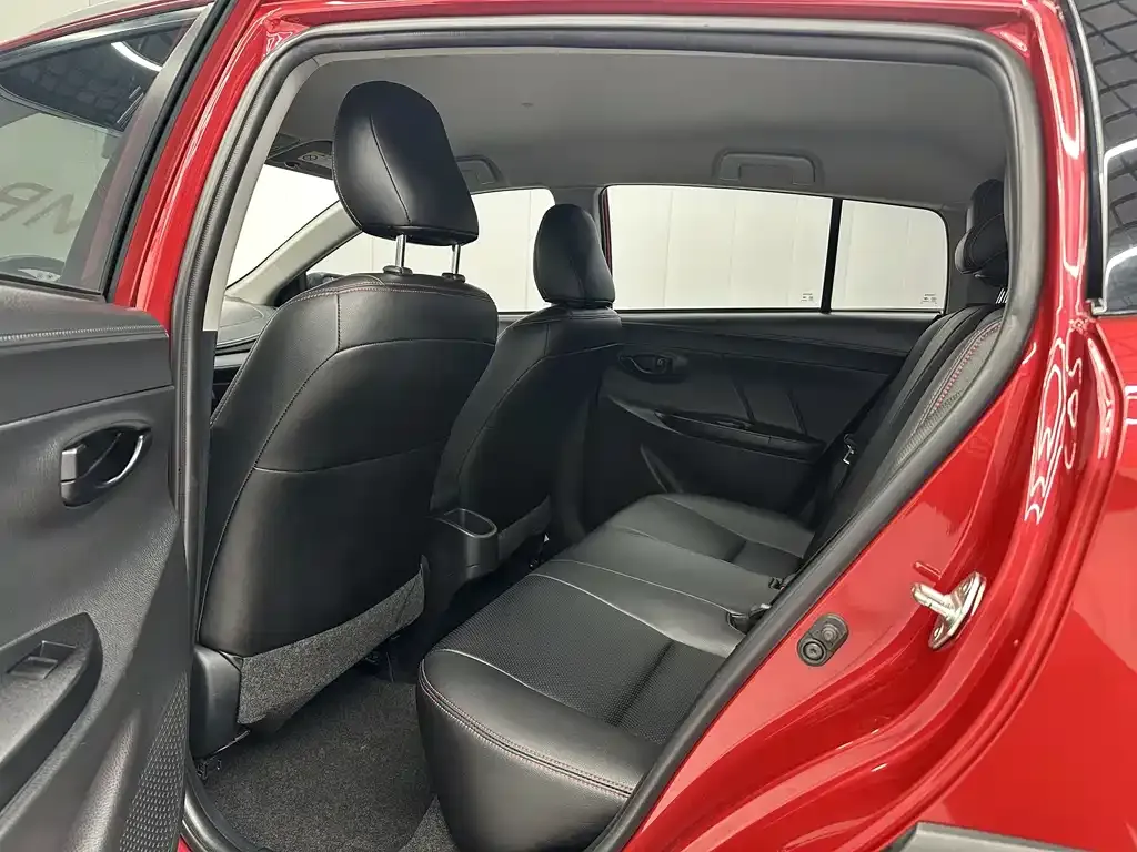 Toyota Yaris L 2021 из CN, фото 5