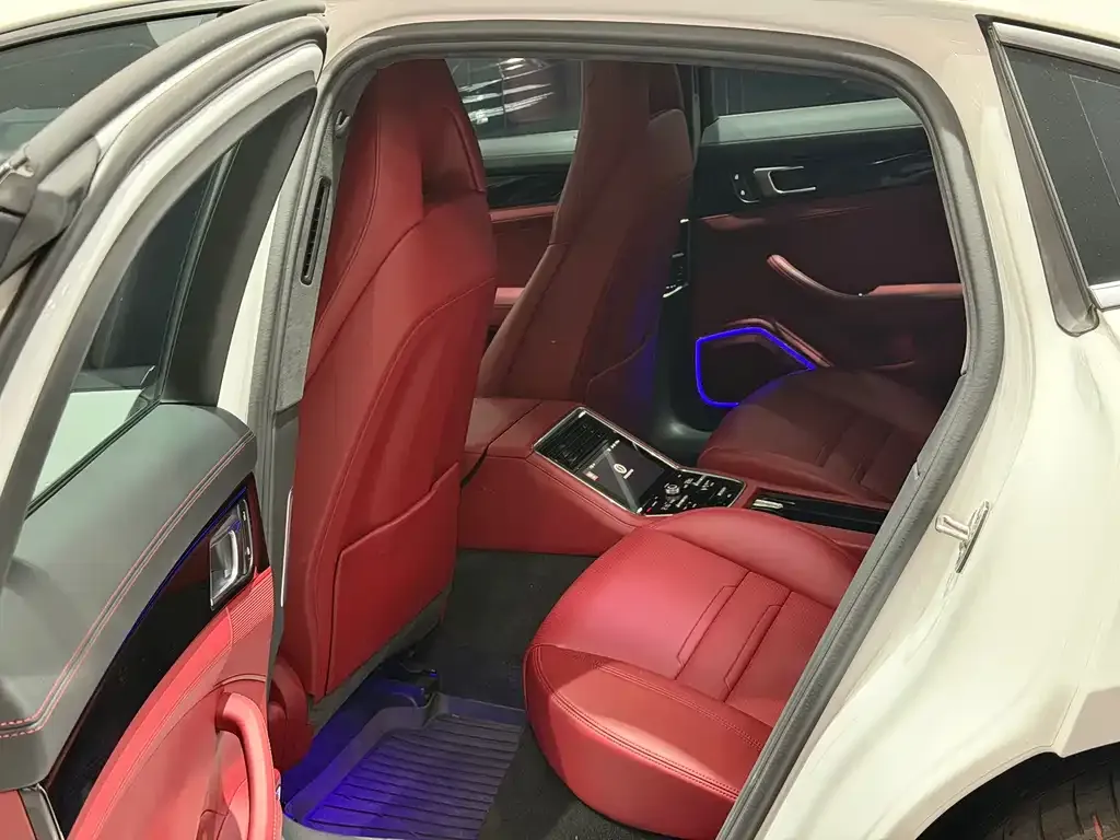 Porsche Panamera 2023 из CN, фото 6