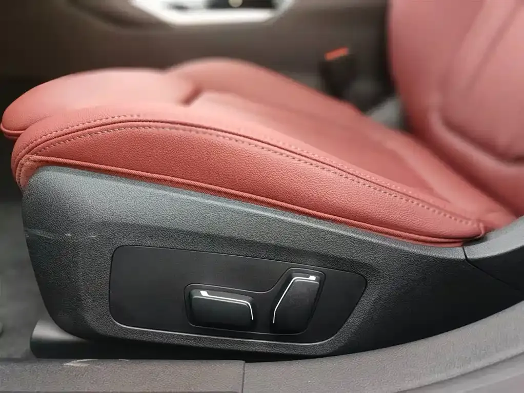 BMW i4 2025 из CN, фото 10