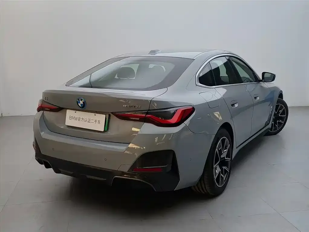BMW i4 2025 из CN, фото 4