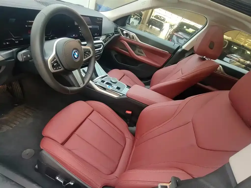 BMW i4 2025 из CN, фото 8