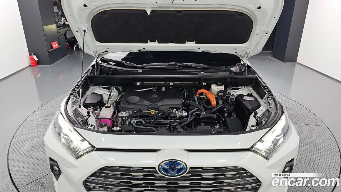 Toyota RAV4 2024 из KR, фото 6