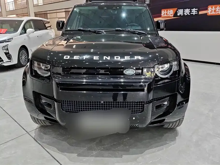 Land Rover Defender 2023 из CN, фото 2