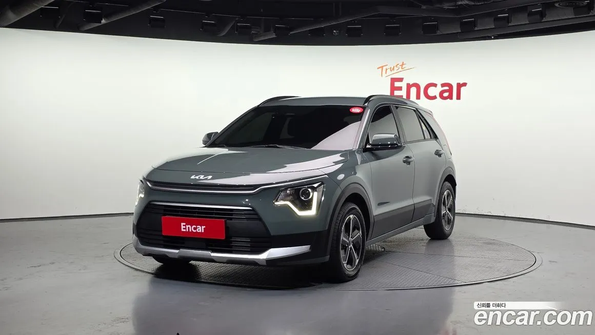 Kia Niro 2022 из KR, фото 1