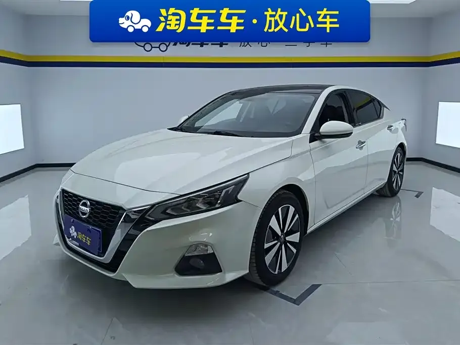 Nissan Teana 2022 из CN, фото 1