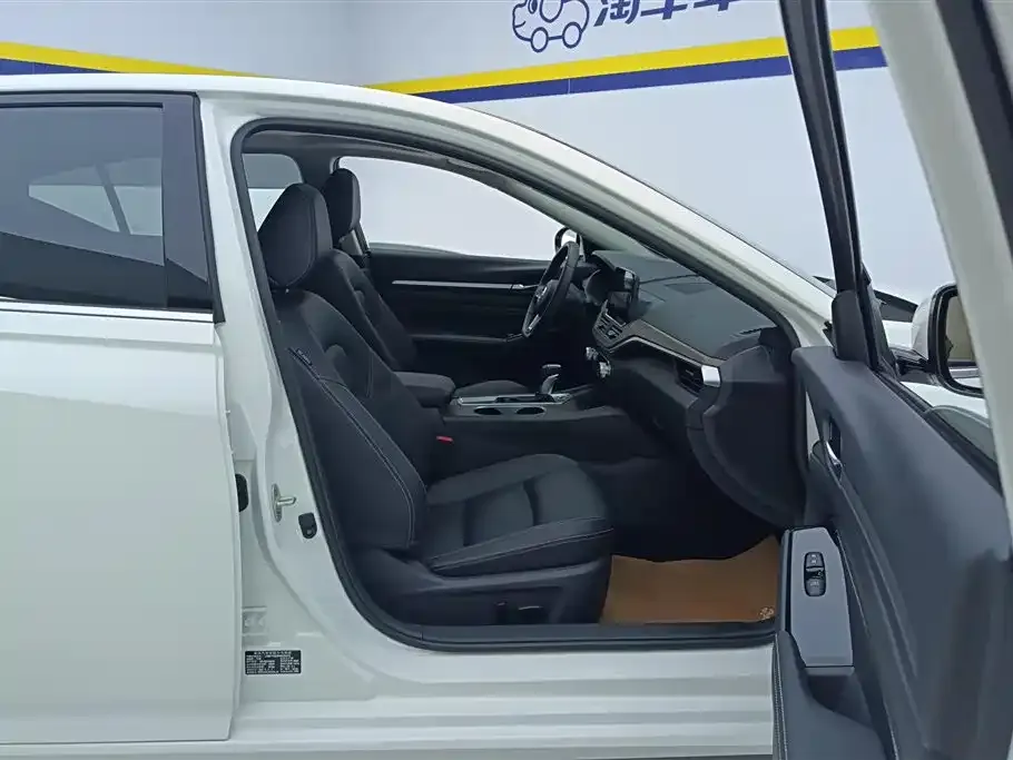Nissan Teana 2022 из CN, фото 8