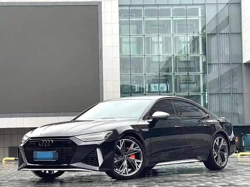 Audi A7L 2023 из CN, фото 1