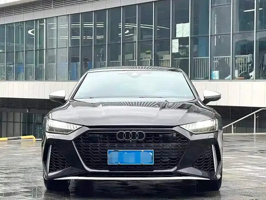 Audi A7L 2023 из CN, фото 2