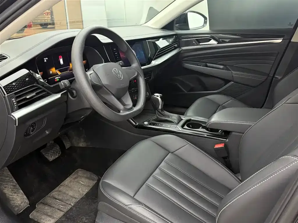 Volkswagen Passat 2022 из CN, фото 6