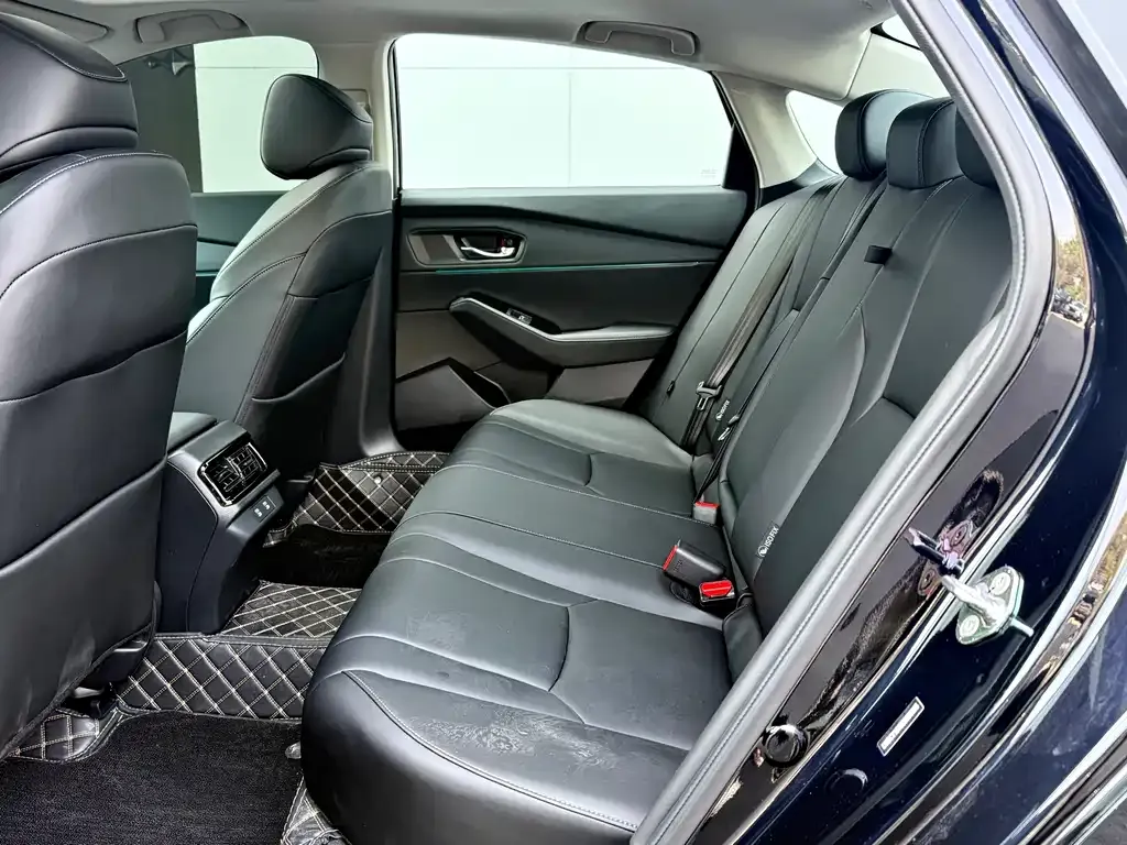 Honda Accord 2024 из CN, фото 6