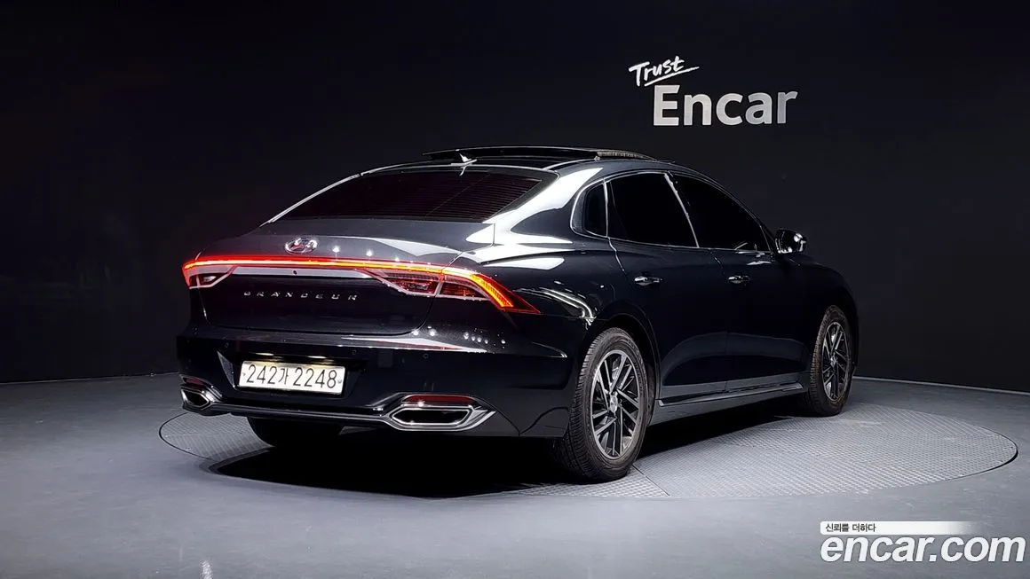 Hyundai Grandeur 2021 из KR, фото 2