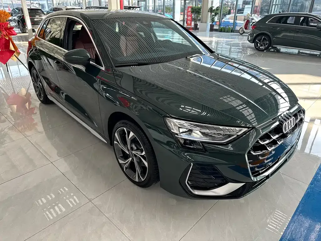 Audi A3 2025 из CN, фото 3
