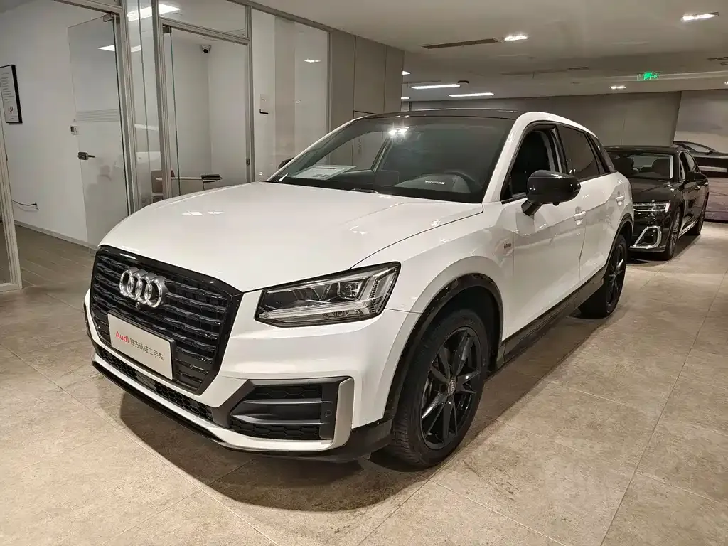Audi Q2L 2021 из CN, фото 1