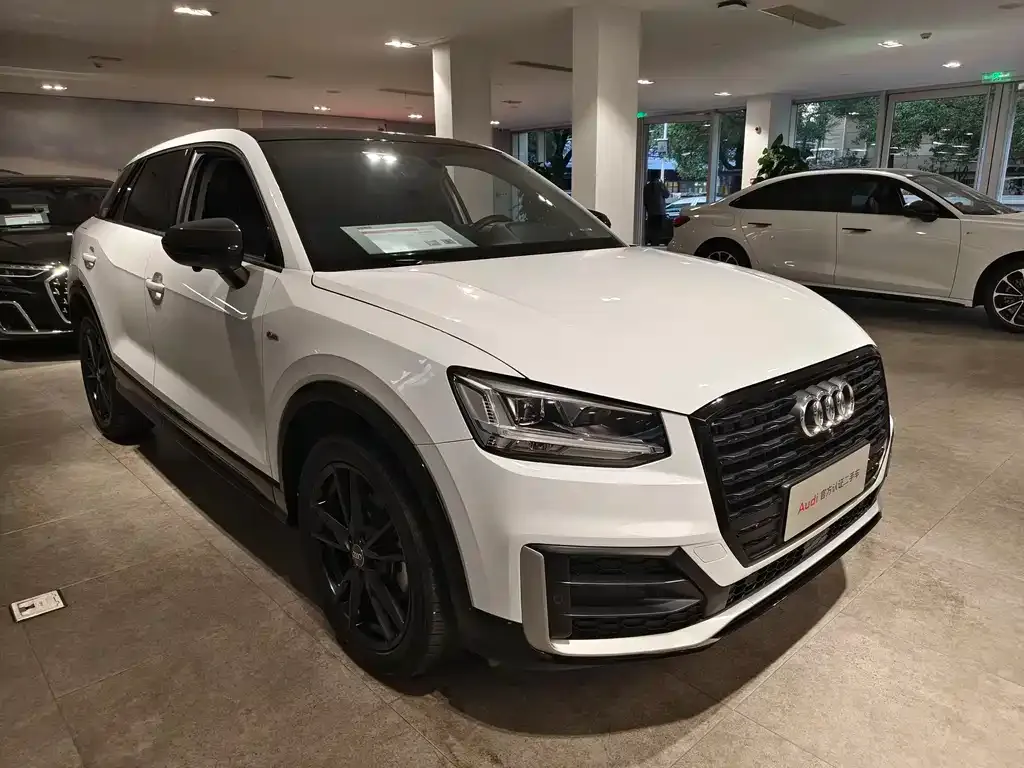 Audi Q2L 2021 из CN, фото 3