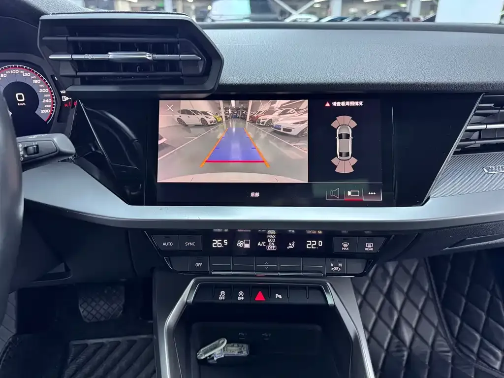 Audi A3 2023 из CN, фото 8